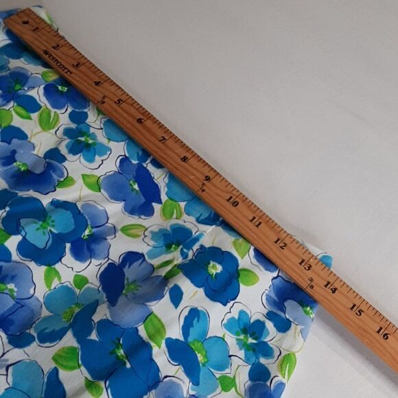 Briggs Blue floral sz 10 Skirt - Picture 3 of 8